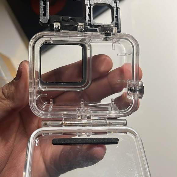 GoPro Camera waterproof case - Picture 2 of 3